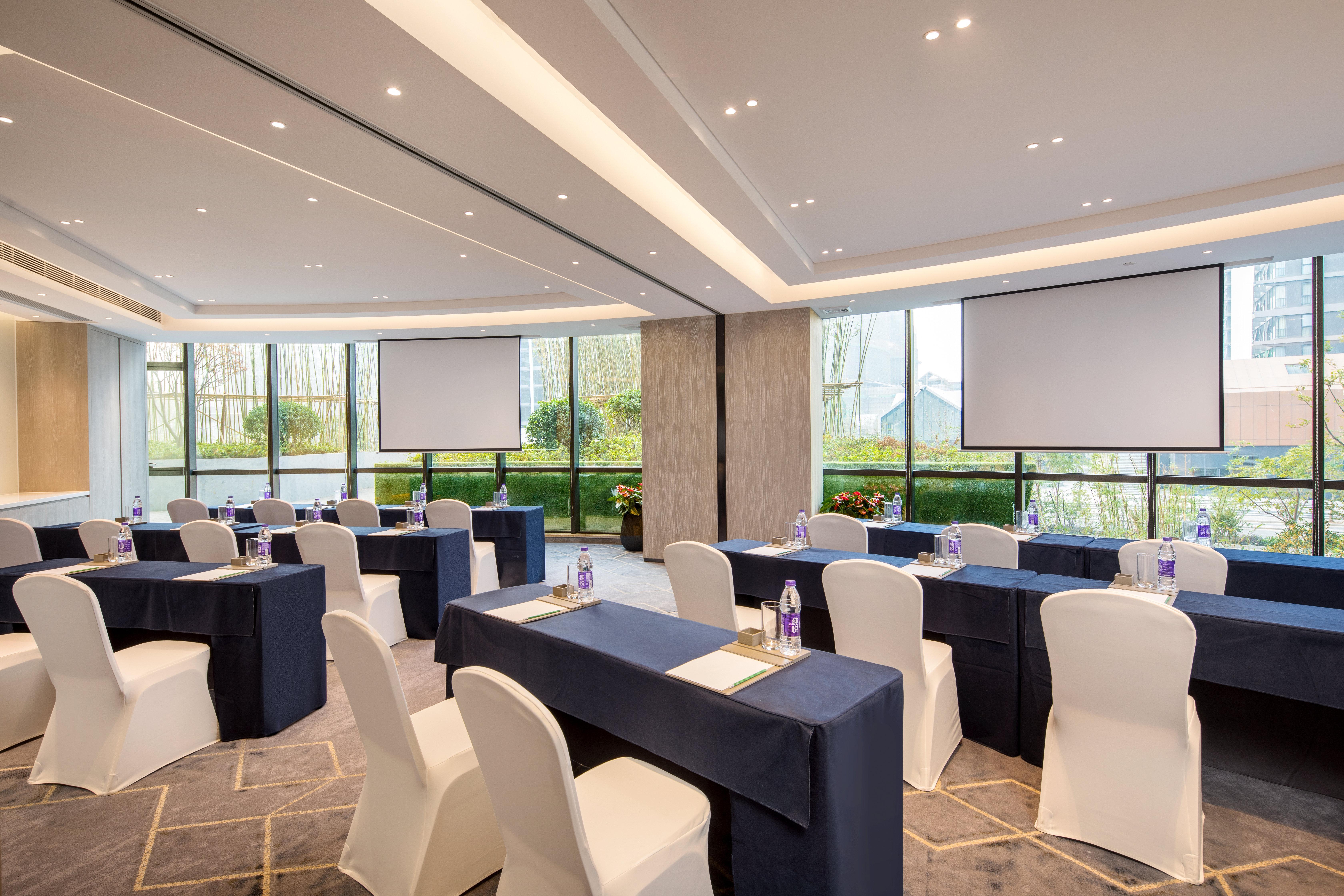 Holiday Inn - Nanjing South Station By Ihg Экстерьер фото
